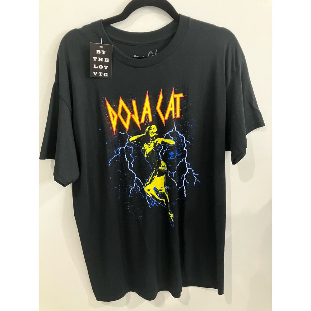 Doja Cat T-Shirt Size L